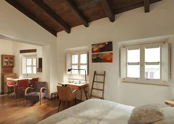 Boutique Albero Nascosto 3* Τεργέστη