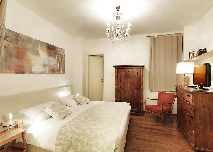 Boutique Albero Nascosto 3* Τεργέστη