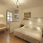 Boutique Albero Nascosto 3* טריאסטה
