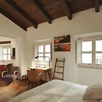 Boutique Albero Nascosto 3* 的里雅斯特