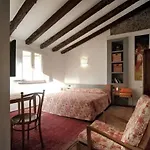 Boutique Albero Nascosto טריאסטה
