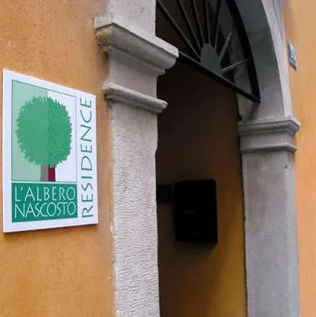 Boutique Albero Nascosto 3*